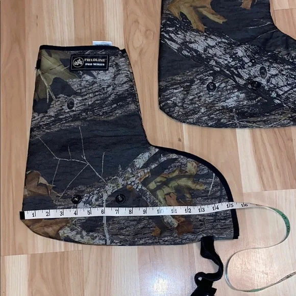 Vintage Mossy Oak Camouflage Boot Covers - Picture 5 of 6
